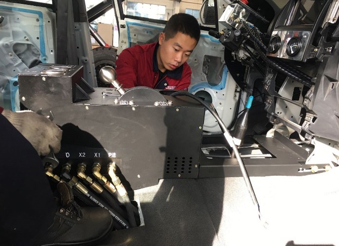 濕式制動(dòng)控制器 濕式制動(dòng)控制器